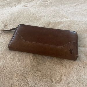 Soft leather Frye wallet